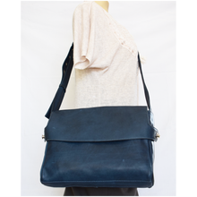 Load image into Gallery viewer, Messenger Bag Style # 1475-25
