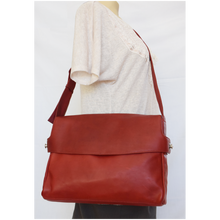 Load image into Gallery viewer, Messenger Bag Style # 1475-30
