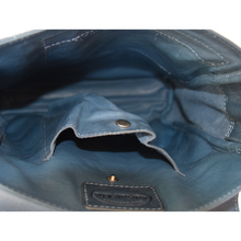 Load image into Gallery viewer, Messenger Bag Style # 1479-25
