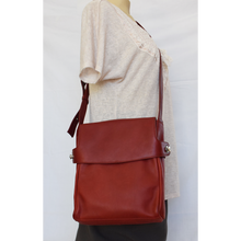 Load image into Gallery viewer, Messenger Bag Style # 1479-30
